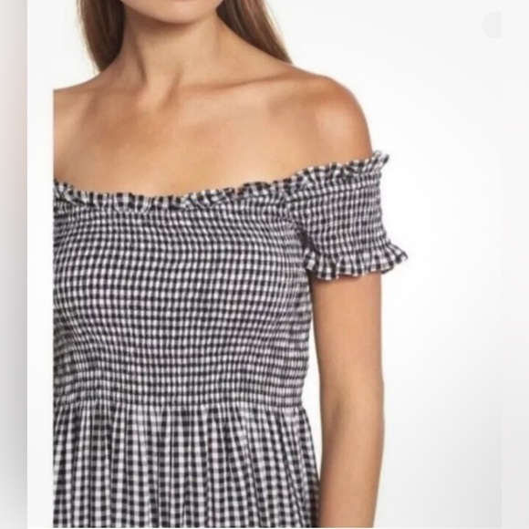 The Cindy Dress by Bardot off the shoulder styling, a fitted shirred top sz 8 - Picture 4 of 11